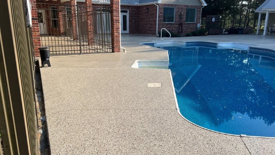 Pool Deck Concrete Coating 4