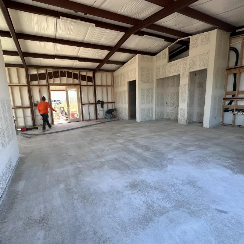 Deluxe Garage Before 1